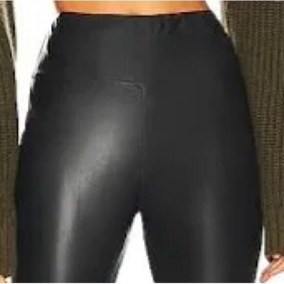 NWT $118 REVOLVE We Wore What stirrup pants vegan leather S - Picture 3 of 8